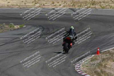 media/Apr-20-2025-AHRMA (Sun) [[393a79c373]]/Race/Group 10/Turn 4b/